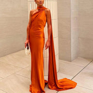 Robe longue en satin de soie Loredana à bretelles