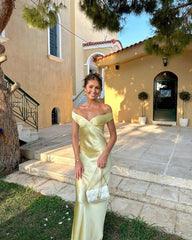 Robe longue en satin Maelle dos nu