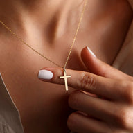Collier Pendentif Croix Melinda