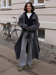 Meryl Manteau Long Ceinturé à Col Montant