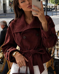 Veste Nicole ceinturée col cheminée en suédine synthétique