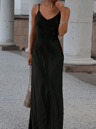 Robe longue Rikka en satin dos nu